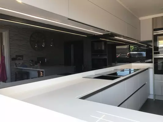Grey Mirror